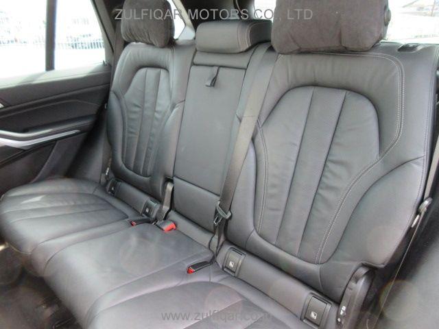 BMW X5 2021 Image 24