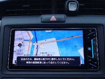 TOYOTA COROLLA AXIO 2018 Image 4