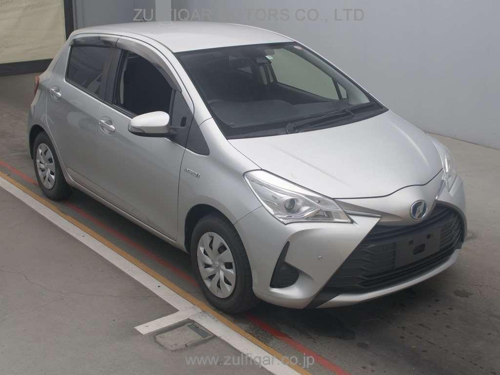 TOYOTA VITZ 2019 Image 3