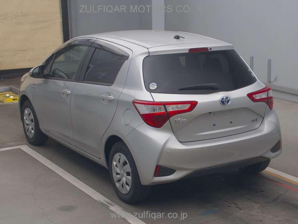 TOYOTA VITZ 2019 Image 4