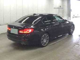 BMW 5 SERIES 2019 Image 5
