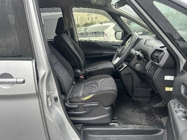 NISSAN SERENA 2019 Image 20