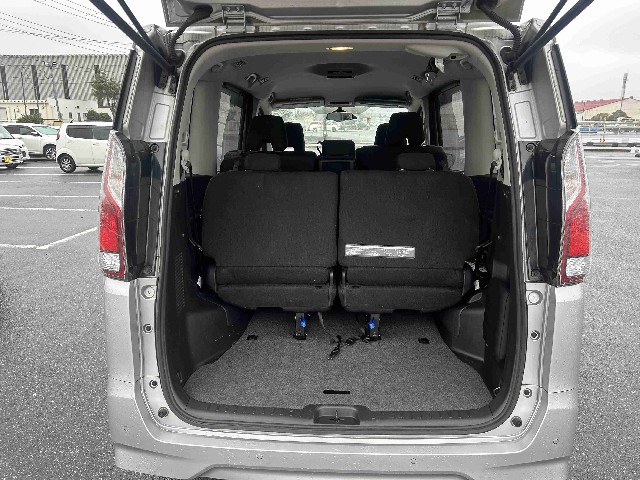 NISSAN SERENA 2019 Image 23