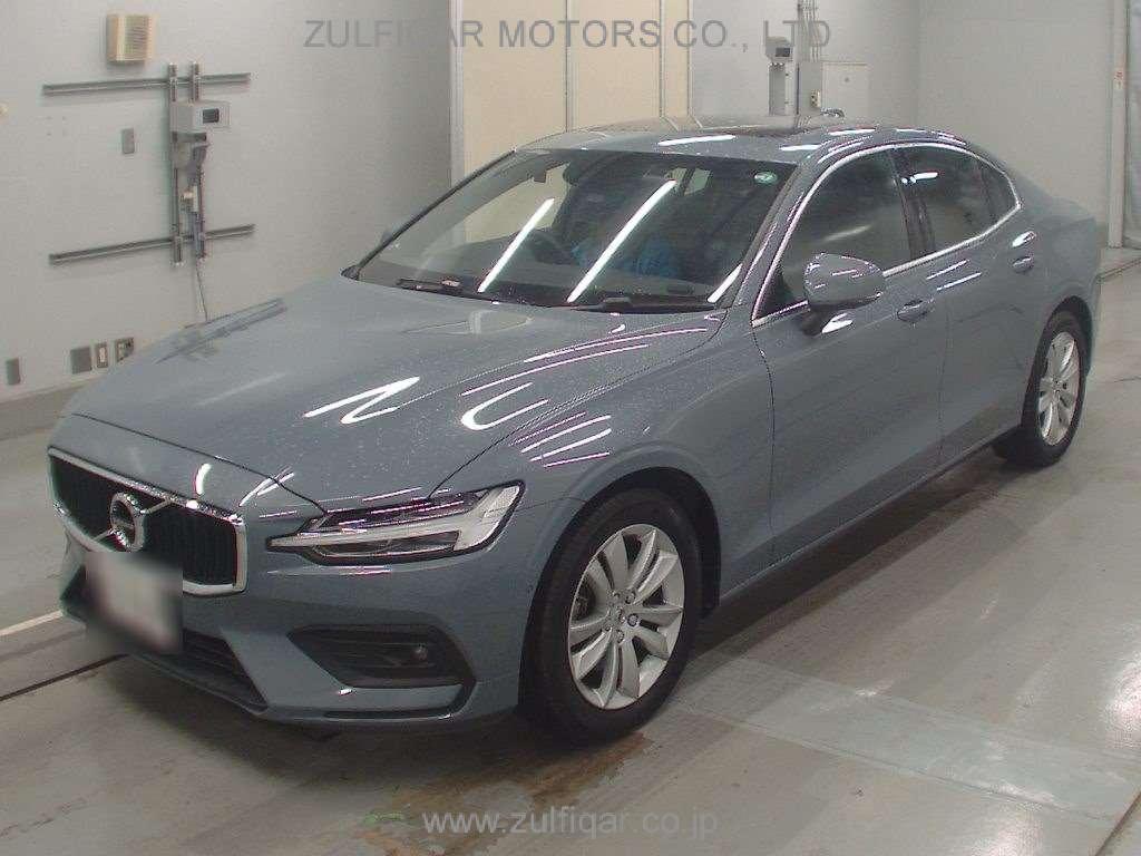 VOLVO S60 2022 Image 1