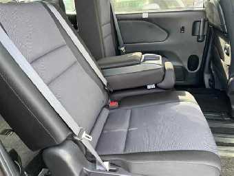 NISSAN SERENA 2020 Image 8