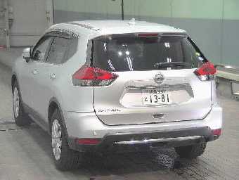 NISSAN X-TRAIL 2018 Image 2