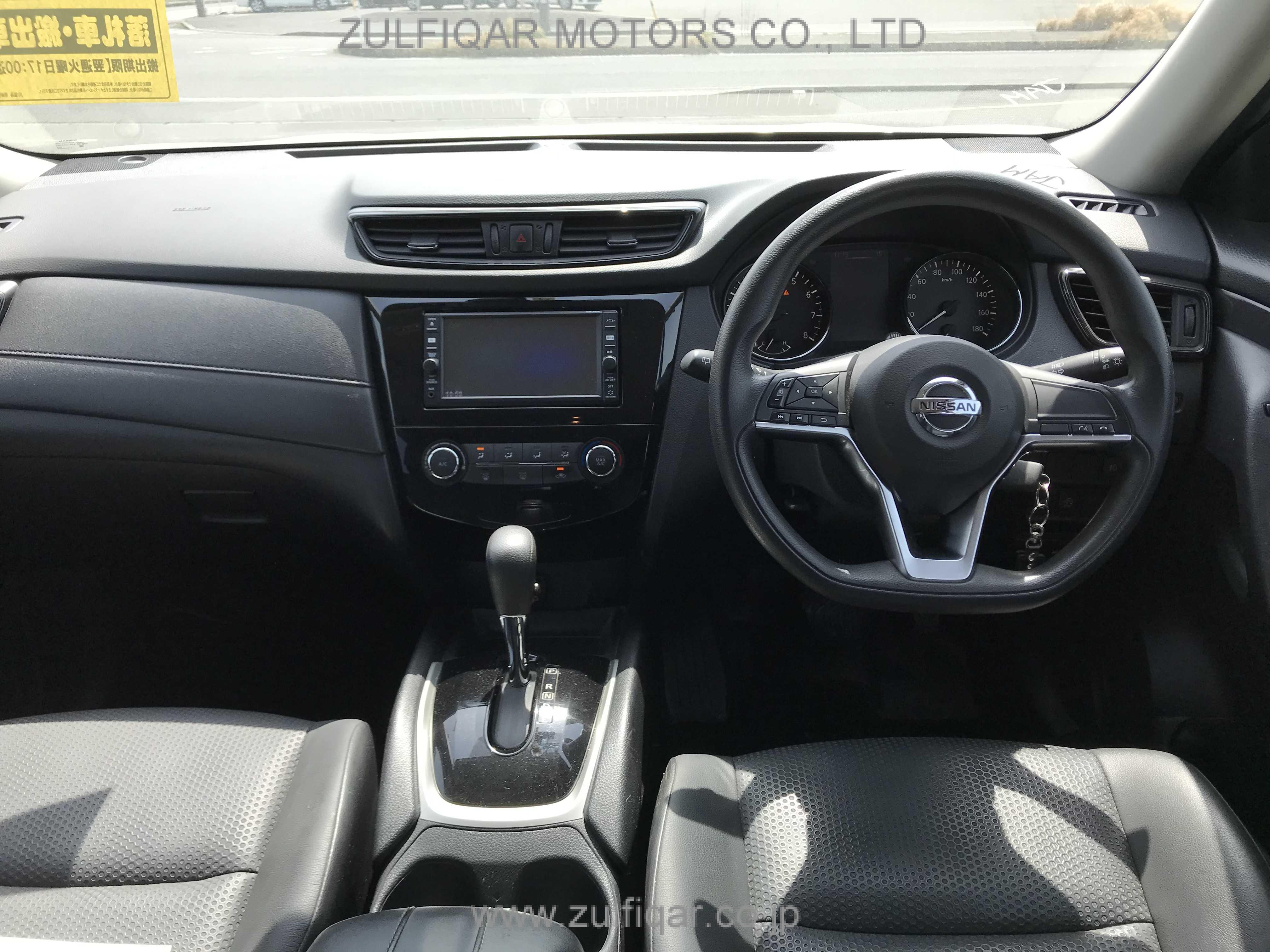 NISSAN X-TRAIL 2018 Image 11