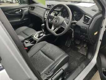 NISSAN X-TRAIL 2018 Image 3