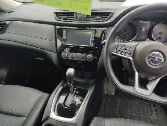 NISSAN X-TRAIL 2018 Image 6