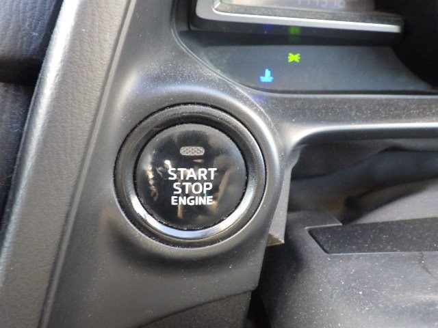 MAZDA DEMIO 2017 Image 21