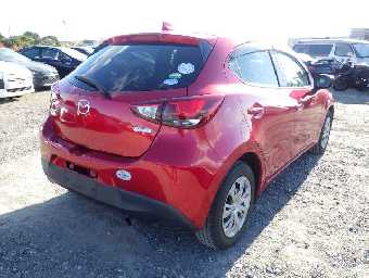 MAZDA DEMIO 2017 Image 3