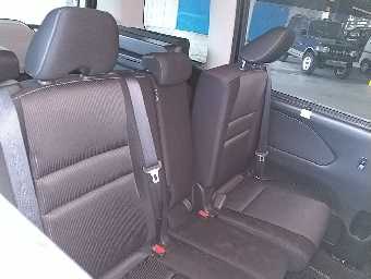 NISSAN SERENA 2017 Image 6