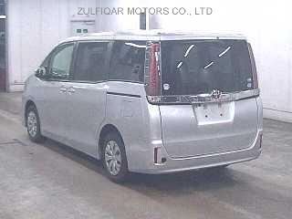 TOYOTA NOAH 2019 Image 2