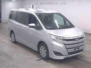 TOYOTA NOAH 2019 Image 4