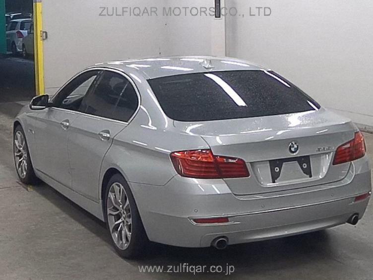 BMW 5 SERIES 2013 Image 2