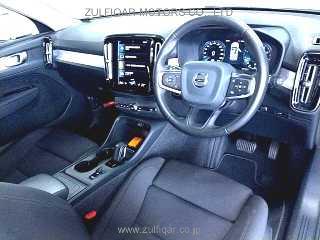 VOLVO XC40 2021 Image 3