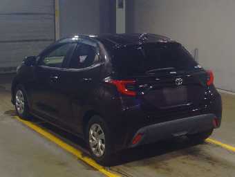 TOYOTA YARIS 2020 Image 2