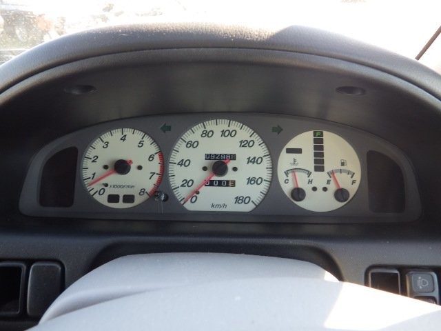 MAZDA BONGO FRIENDEE 2004 Image 21