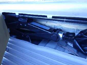 MAZDA BONGO FRIENDEE 2004 Image 14