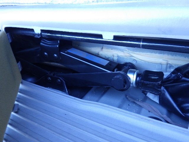 MAZDA BONGO FRIENDEE 2004 Image 26