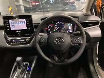 TOYOTA COROLLA TOURING 2019 Image 7