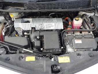 TOYOTA PRIUS ALPHA 2014 Image 6