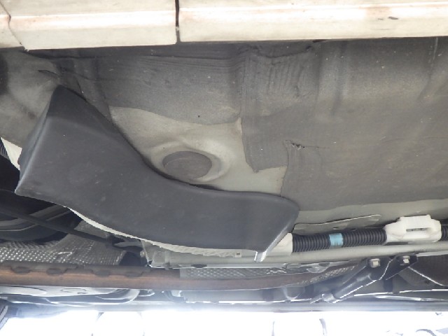 TOYOTA PRIUS ALPHA 2014 Image 29