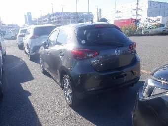 MAZDA MAZDA2 2020 Image 3