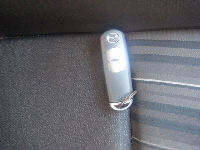 MAZDA MAZDA2 2020 Image 25