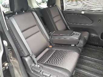 NISSAN SERENA 2018 Image 10