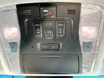 TOYOTA ALPHARD 2020 Image 21