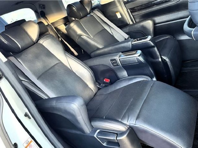 TOYOTA ALPHARD 2020 Image 35