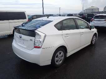 TOYOTA PRIUS 2011 Image 4