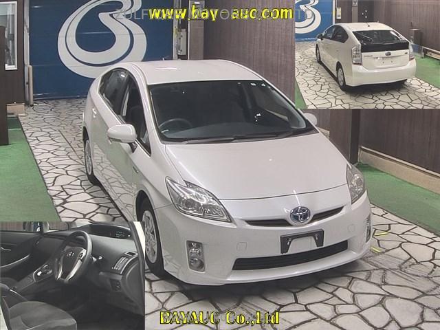 TOYOTA PRIUS 2011 Image 6