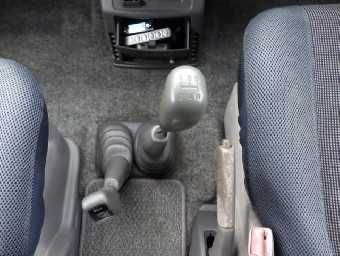 MITSUBISHI DELICA SPACE GEAR 1997 Image 6