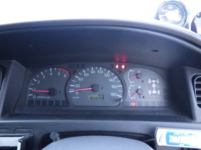 MITSUBISHI DELICA SPACE GEAR 1997 Image 20