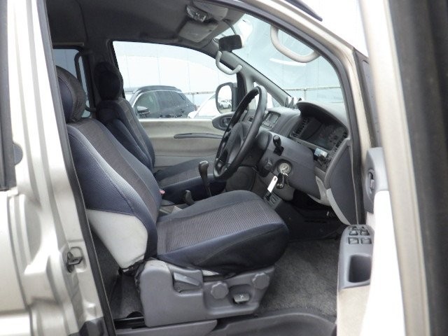 MITSUBISHI DELICA SPACE GEAR 1997 Image 21