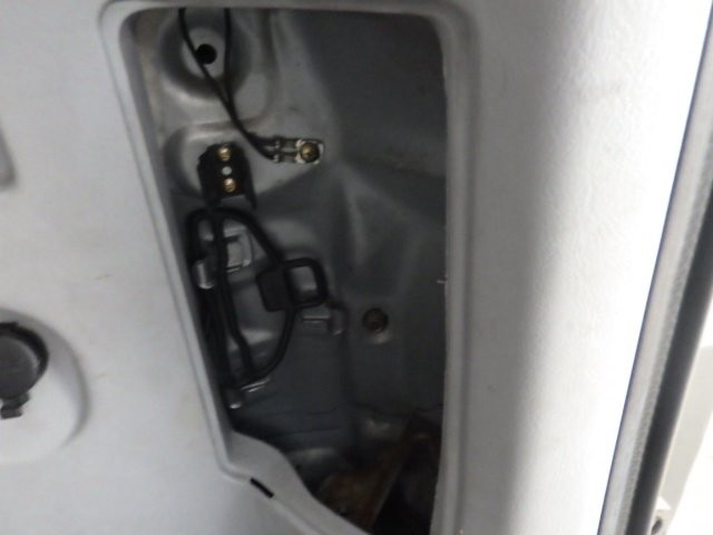 MITSUBISHI DELICA SPACE GEAR 1997 Image 27