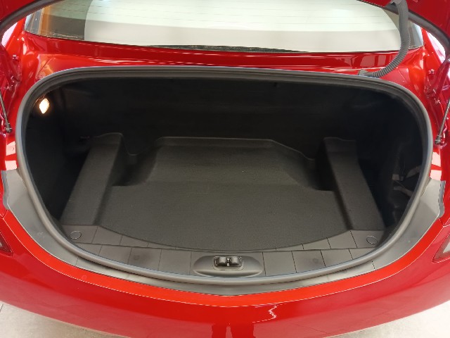 MERCEDES BENZ SLS AMG 2010 Image 30