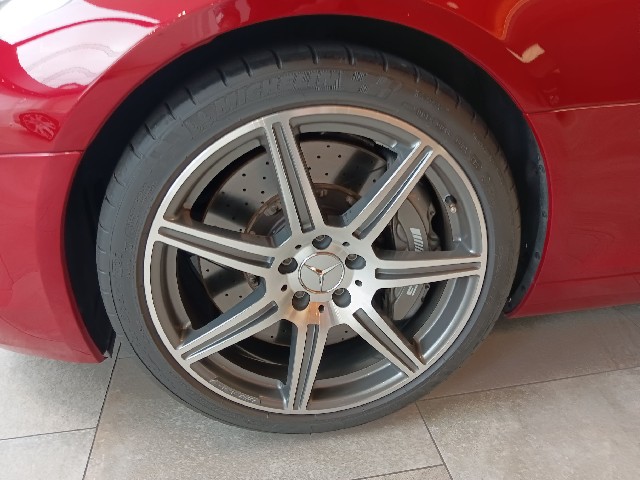 MERCEDES BENZ SLS AMG 2010 Image 31