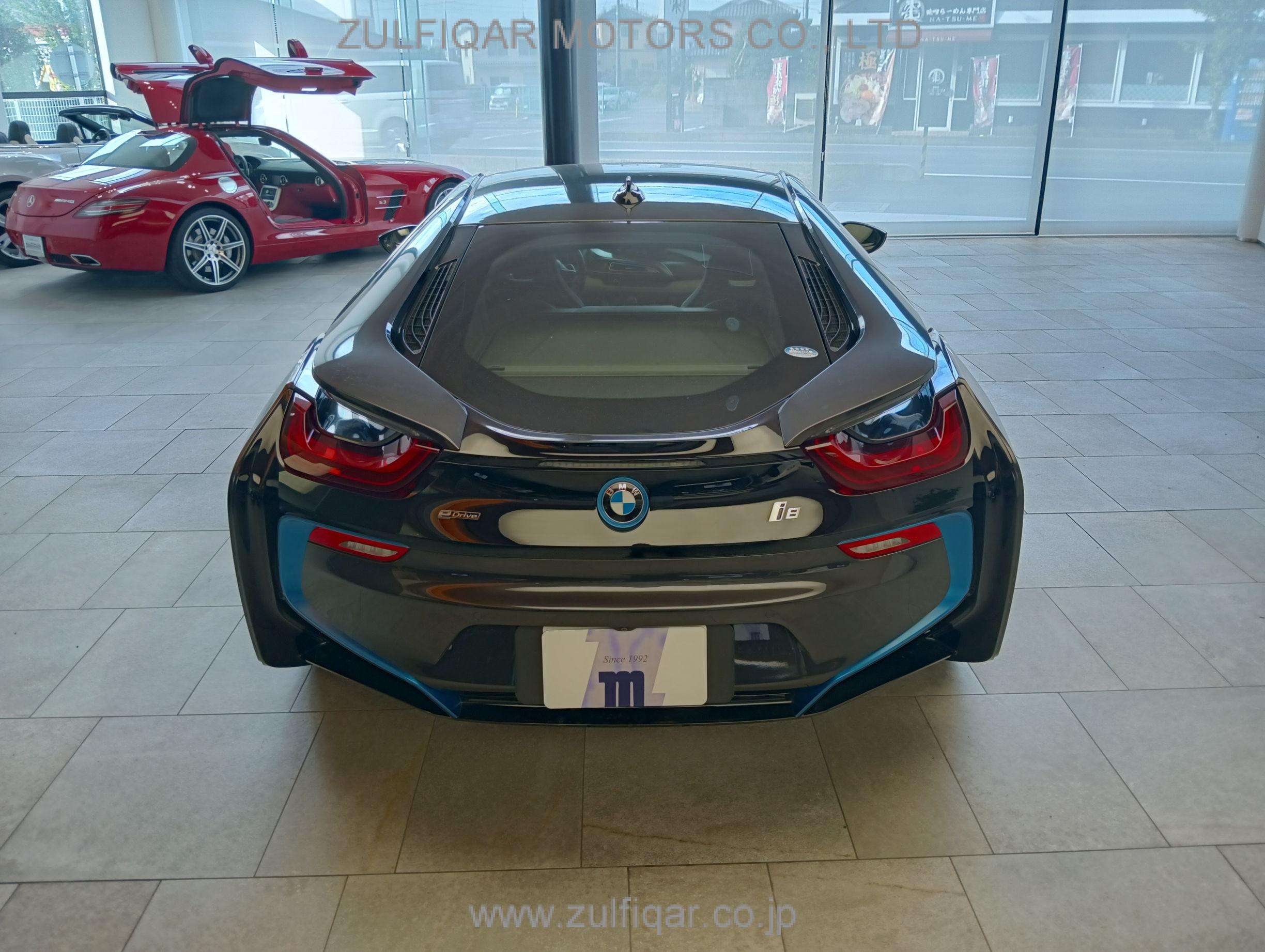 BMW i8 2015 Image 20