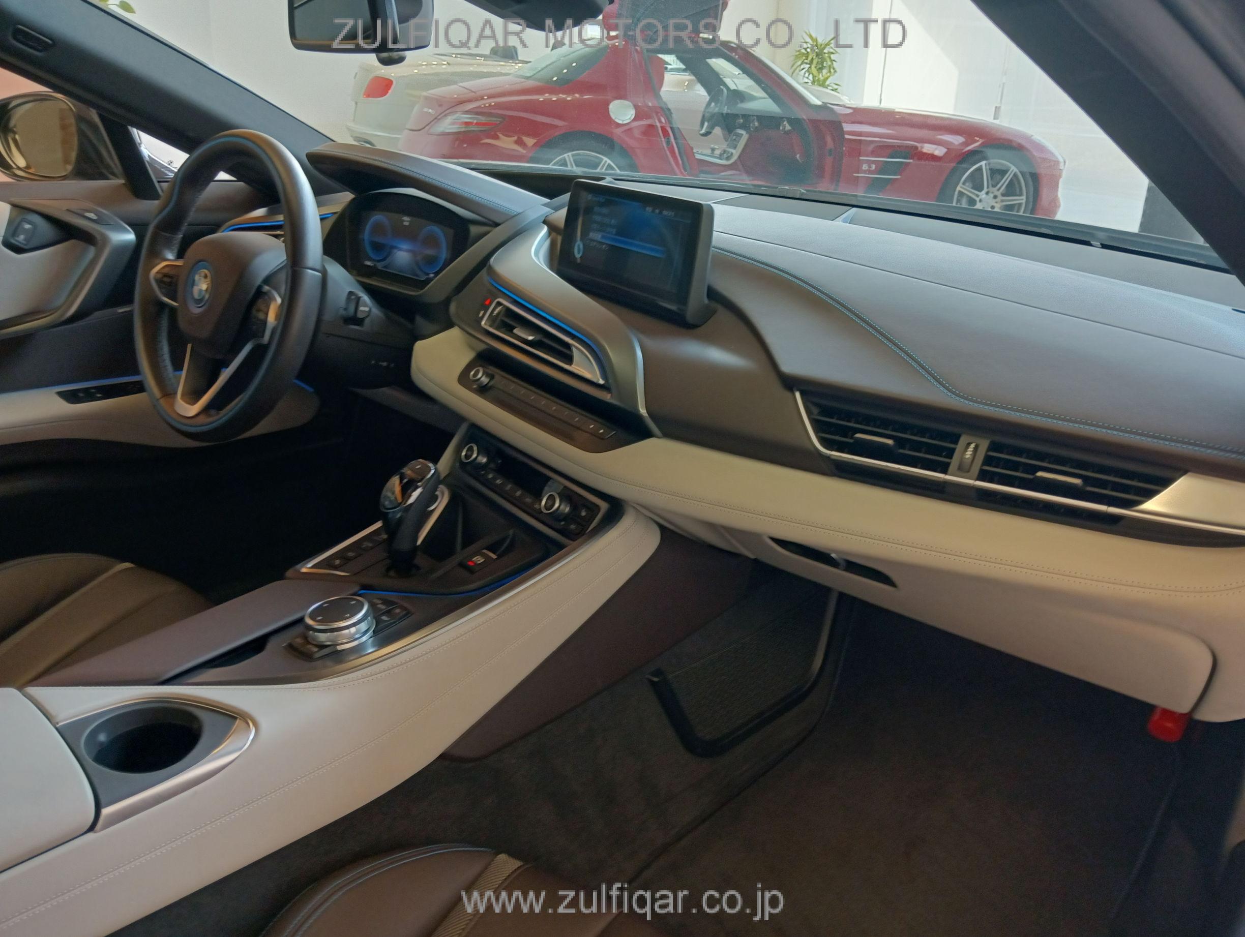 BMW i8 2015 Image 33