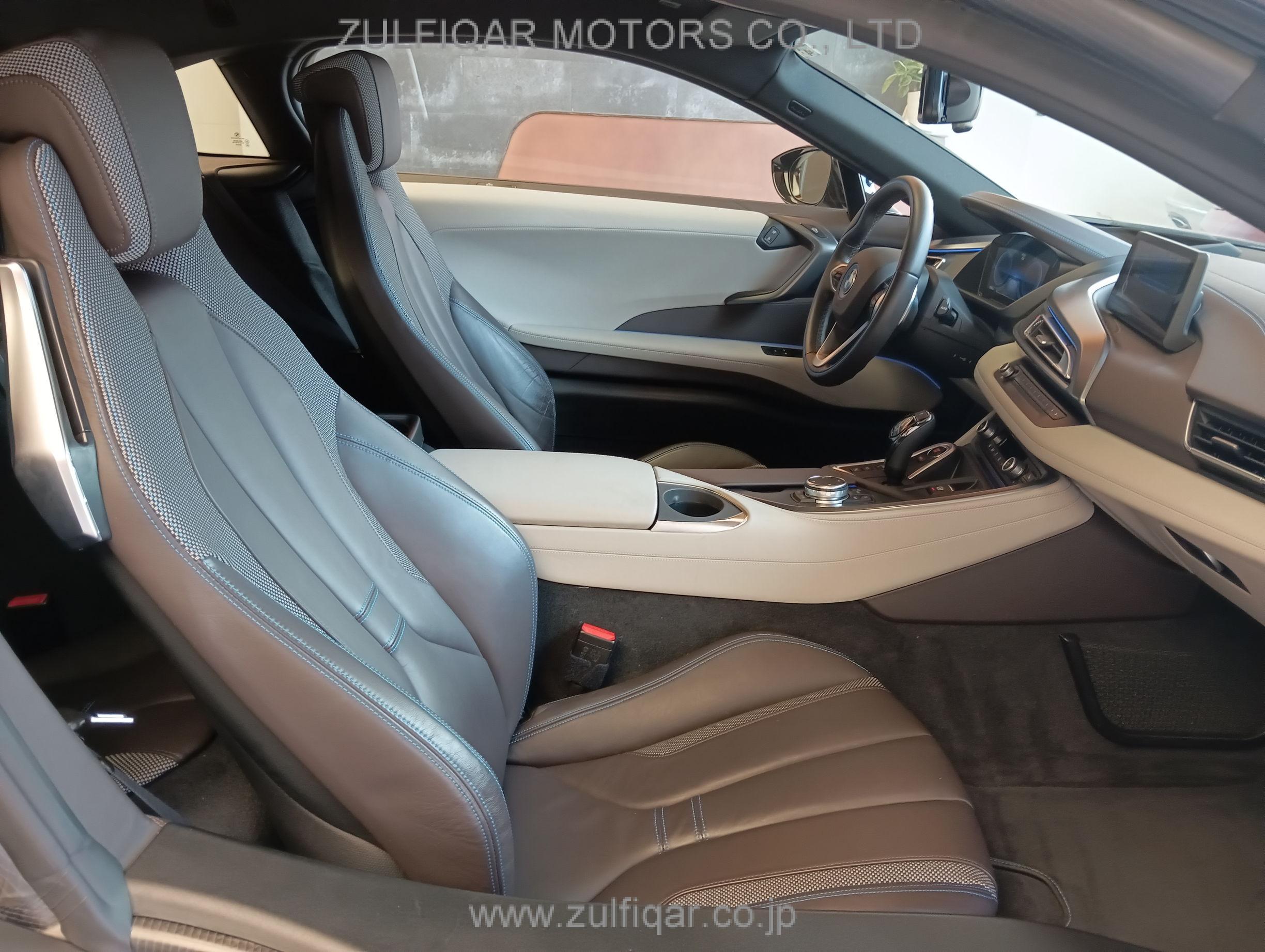 BMW i8 2015 Image 34