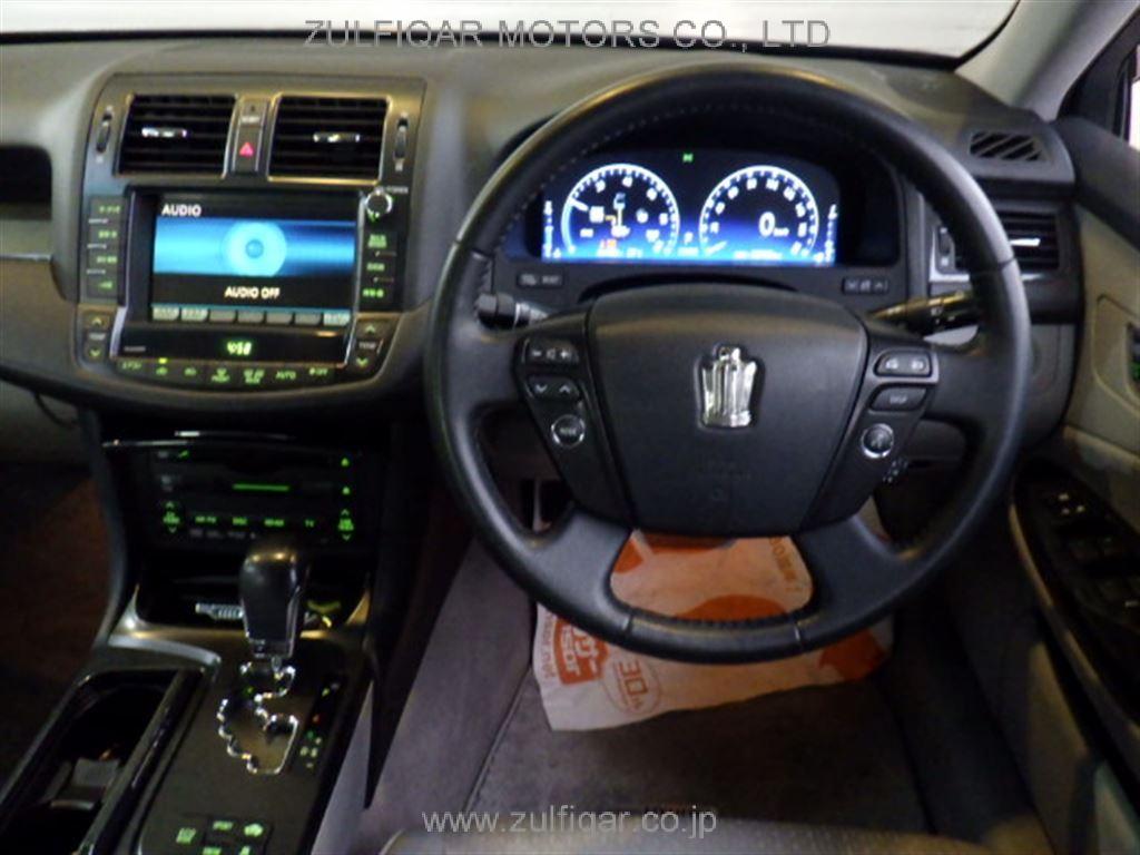 TOYOTA CROWN HYBRID 2009 Image 5