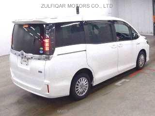 TOYOTA VOXY 2014 Image 5