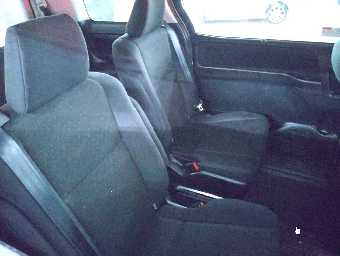 TOYOTA NOAH 2016 Image 6