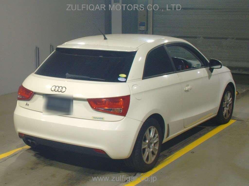 AUDI A1 2011 Image 2