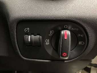 AUDI A1 2011 Image 10