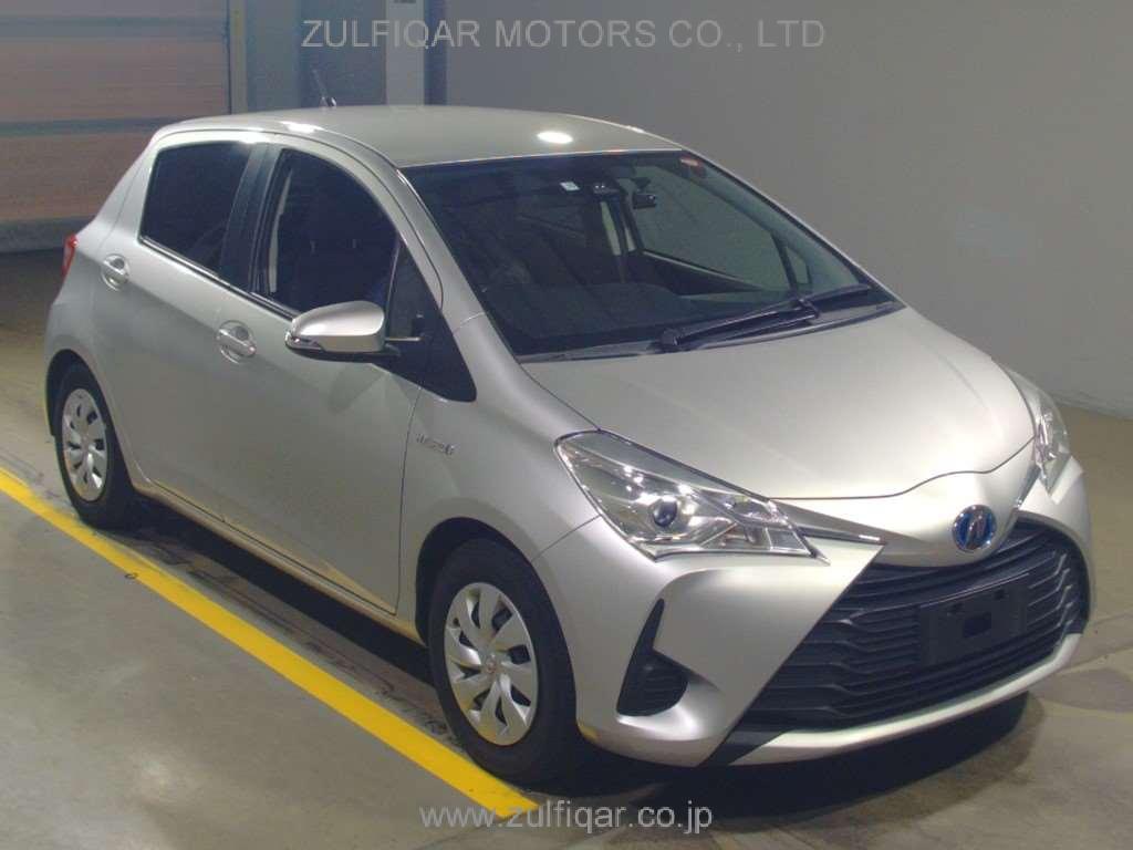 TOYOTA VITZ 2019 Image 3