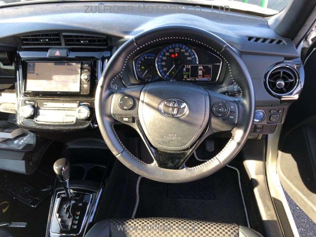 TOYOTA COROLLA AXIO 2016 Image 6